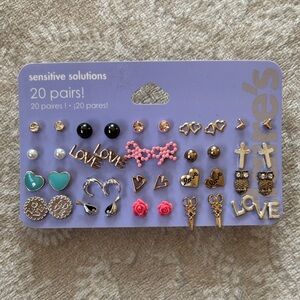 Brand New Claire's 20 Pairs of Post Stud Earrings Hearts Owls Bows Crosses Roses